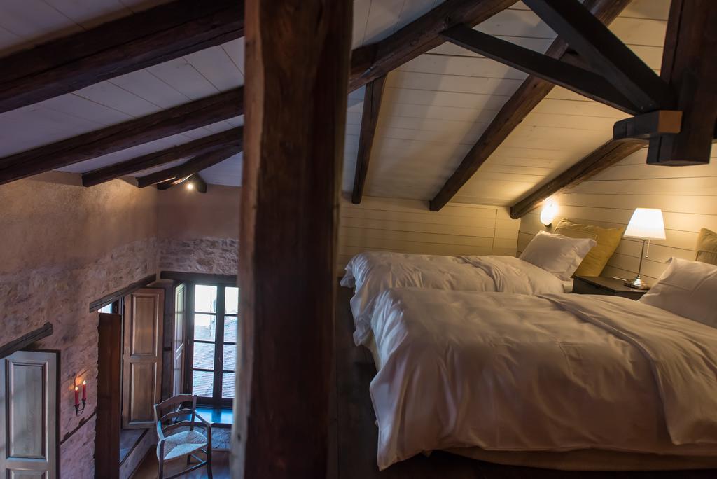 Hotel Epoches Karpenísion Zewnętrze zdjęcie